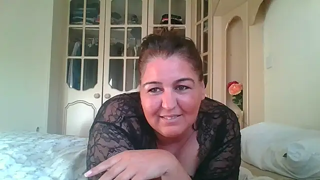 Viven1122 Chat XXX in diretta