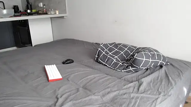 Student_Oliver Chat XXX live