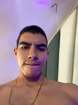 Sebastian_Vega 라이브 XXX 채팅