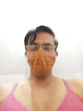 bottom_monty live XXX chat