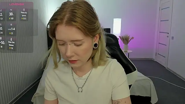 Elira_Vane Chat XXX in diretta