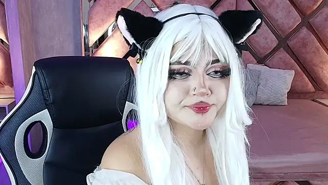 lya_nekko_'s Live XXX Chat