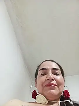 MaryRoze_ Chat XXX in diretta