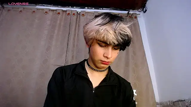 Chat +18 de DaraSweet20 ao vivo