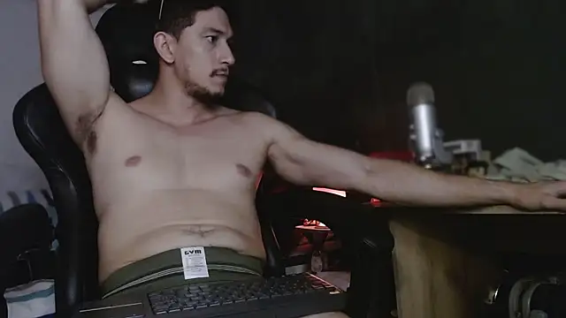 Chat XXX en directo de chicoinhibido