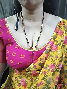 bhuvana_555 Chat XXX live