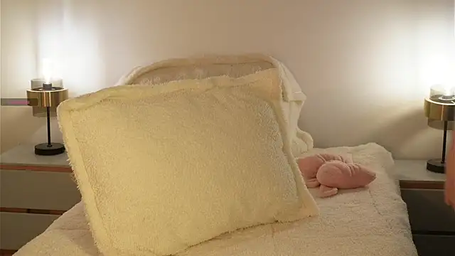 issa_baby2 即時 XXX 聊天