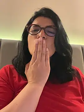 adriana71's Live XXX Chat