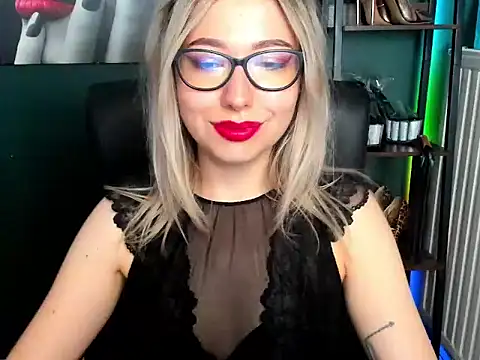 loveHeidi Live XXX-Chat