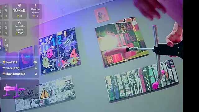 XXX chat uživo modela Enzoo98_