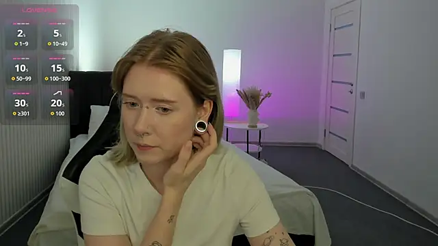 Elira_Vane Chat XXX in diretta