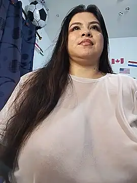 LucyDiamonds1n Live XXX chat