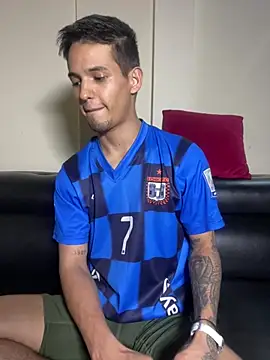 Aaronsexroom Webcam Show