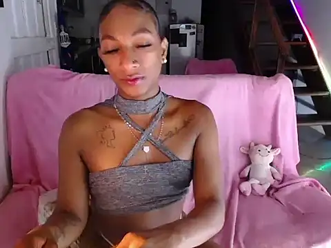 Онлайн чат XXX samy_doll
