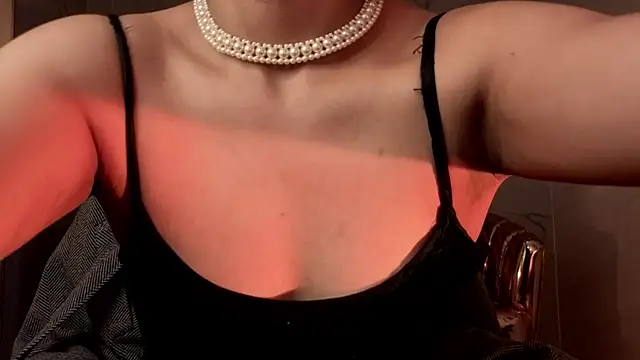 artemisa_ch1 Adlı Modelin Canlı XXX Sohbeti