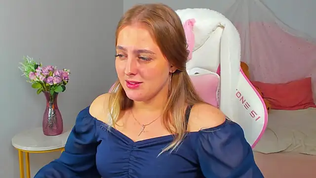 EllaBells Live XXX-Chat
