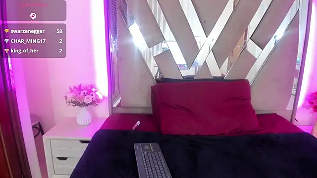 XXX chat uživo modela casey_lorens