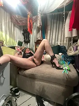 Chat +18 de LilMissKaos ao vivo