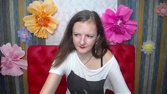 MeganPirs Adlı Modelin Canlı XXX Sohbeti