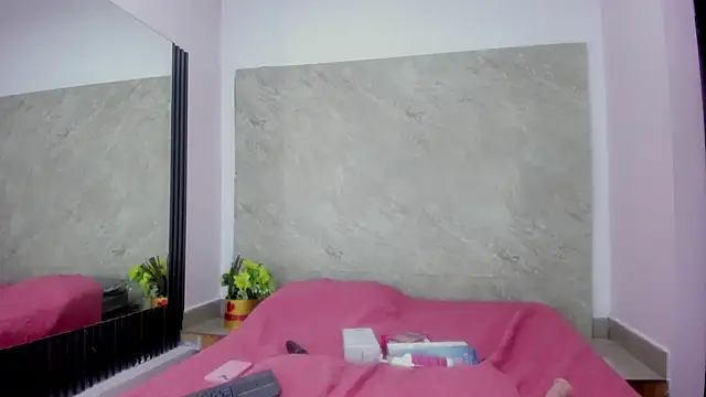 Chatroom XXX en direct de Arivdoll