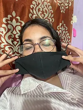 Sandhya_77 – Live XXX-chat