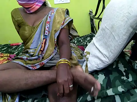 Chat +18 de tamil_sumathi ao vivo