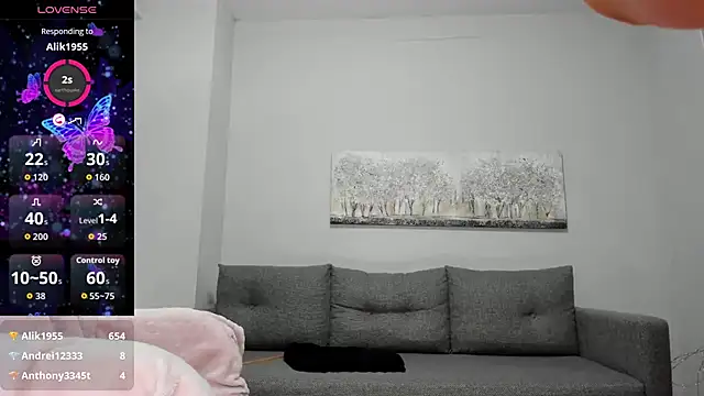 Lili_Crossi Live XXX-Chat