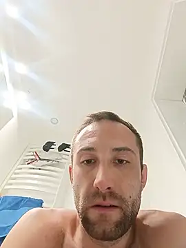 Alvarroo69 라이브 XXX 채팅