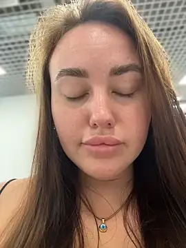 دردشة KiraSunshine الجنسية المباشرة