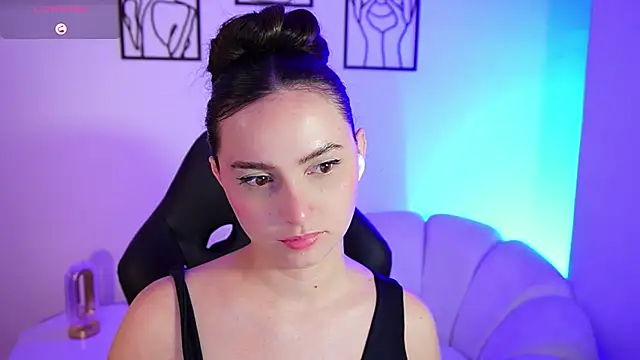 AliceHarper_ Chat XXX in diretta