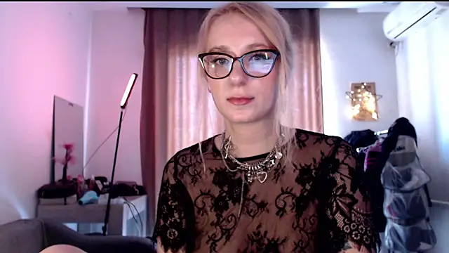 welliza live XXX chat
