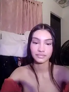 _BellaCute_'s Live XXX Chat