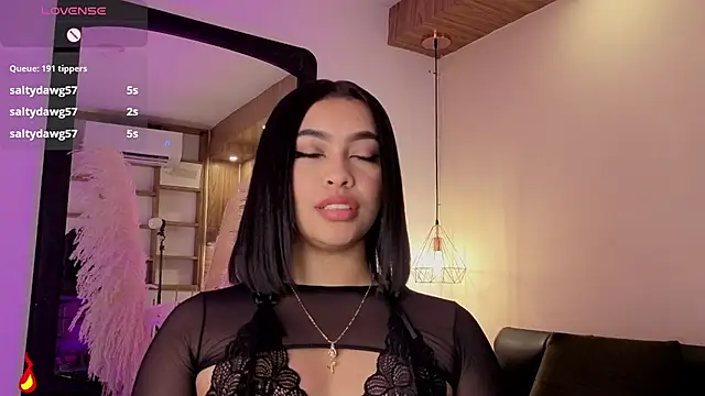 دردشة Chloe_monroee الجنسية المباشرة