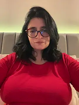 adriana71's Live XXX Chat