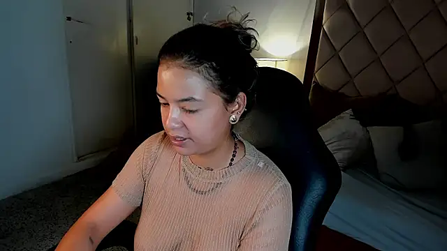 Czat XXX na żywo – dulce_lyraa1