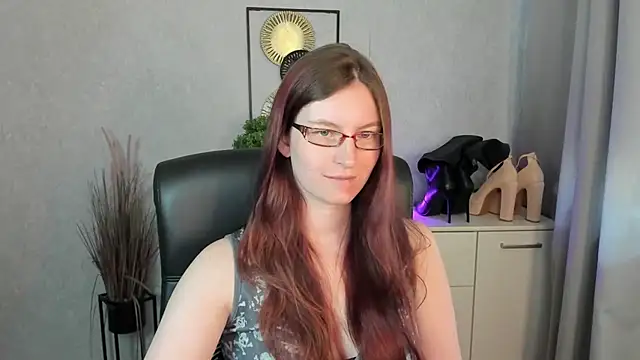 emmaxDelightn Live XXX chat