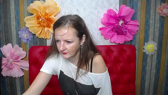 MeganPirs Chat XXX in diretta
