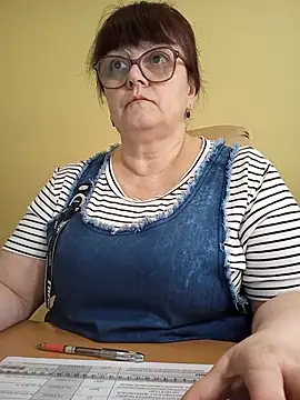Chat XXX ao vivo de BrandiOhNight