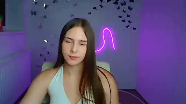 Chat +18 de Kyara_ra ao vivo
