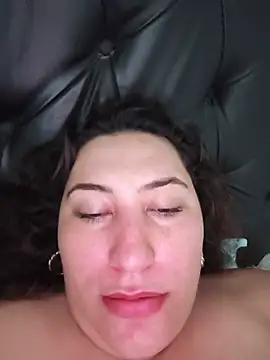 Chat XXX en directo de JANNAH_MARTINEZ