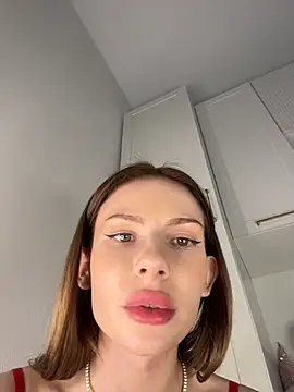 Ms_Luna_ 即時 XXX 聊天