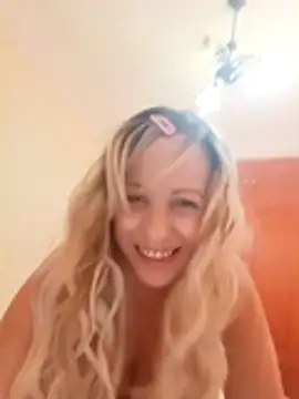 Custard-Lovers' Live XXX Chat