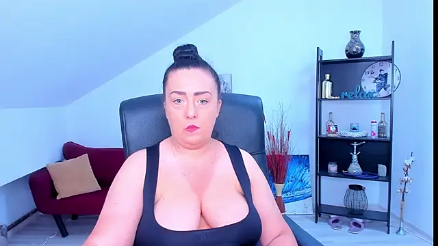 Chatroom XXX en direct de BrendaSkye