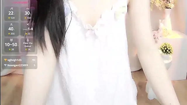 shynana Chat XXX in diretta