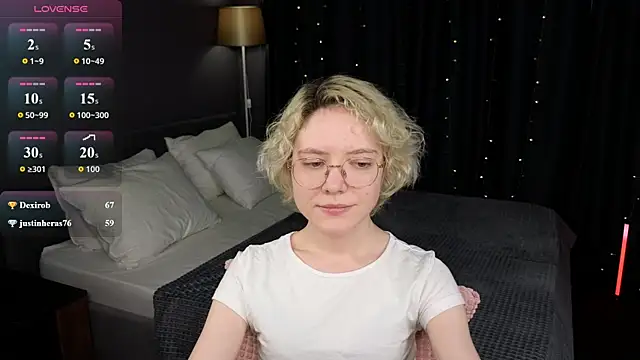 HottoKori live XXX chat
