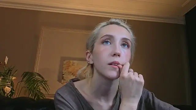 Živý XXX chat Elen__Moore