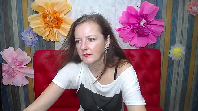 MeganPirs Adlı Modelin Canlı XXX Sohbeti