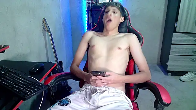 Pablito_Junior11 现场XXX聊天