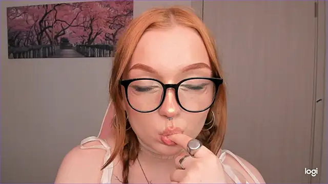 ElaraHex – Live XXX-chat