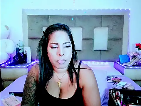 indiantopaz694u Chat XXX in diretta